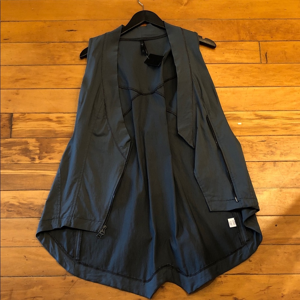 Porto Vest